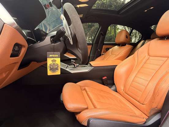 BMW-320i-2.0 16V TURBO GASOLINA M SPORT AUTOMÁTICO BMW-320i-2020