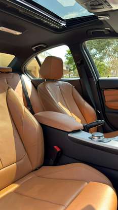 BMW-328i-2018