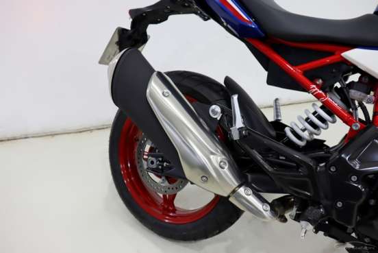BMW-G 310 R-2025