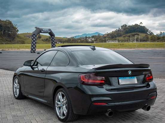 BMW-M 235i-3.0 I6 TURBO GASOLINA 2P AUTOMÁTICO BMW-M 235i-2014