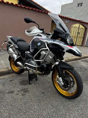 BMW-R 1250 GS ADVENTURE TRIPLE BLACK-2024