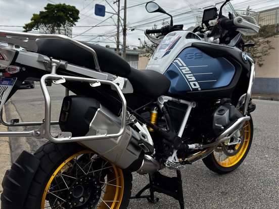 BMW-R 1250 GS ADVENTURE TRIPLE BLACK BMW-R 1250 GS ADVENTURE TRIPLE BLACK-2024