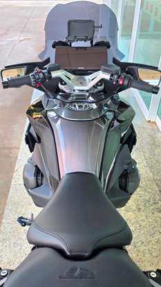 BMW-R 1300 RT TRIPLE BLACK-2025