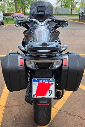 BMW-R 1300 RT TRIPLE BLACK-2025