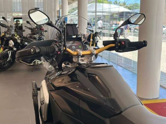 BMW-R 1300 GS TRIPLE BLACK BMW-R 1300 GS TRIPLE BLACK-2024