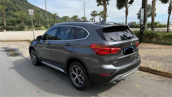 BMW-X1-2019