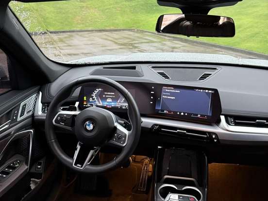 BMW-X1-2.0 16V TURBO GASOLINA SDRIVE20I M SPORT STEPTRONIC BMW-X1-2024