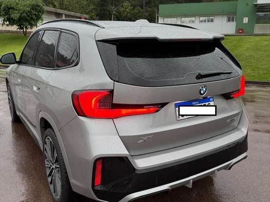 BMW-X1-2.0 16V TURBO GASOLINA SDRIVE20I M SPORT STEPTRONIC BMW-X1-2024