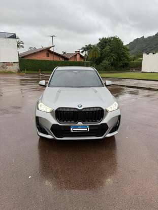 BMW-X1-2024