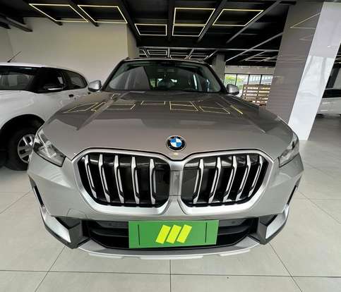 BMW-X1-2023