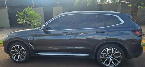 BMW-X3-2022