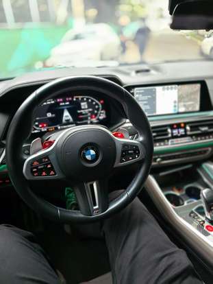 BMW-X6-2021