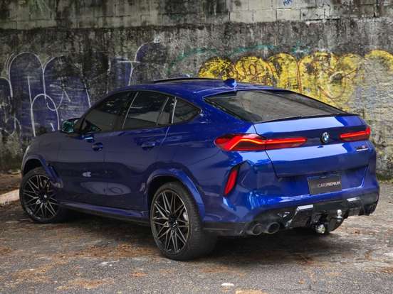 BMW-X6-2021