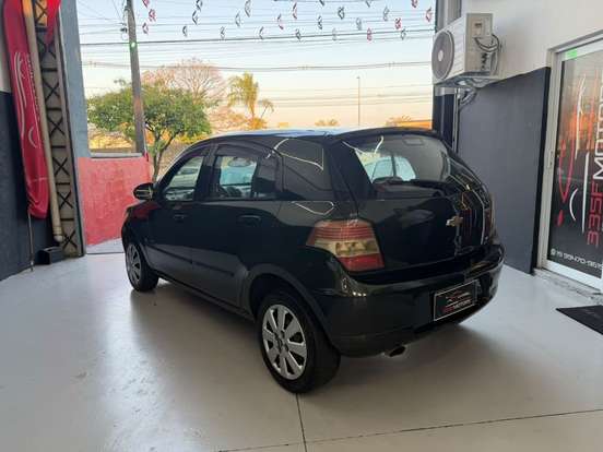 CHEVROLET-AGILE-1.4 MPFI LT 8V FLEX 4P MANUAL CHEVROLET-AGILE-2010