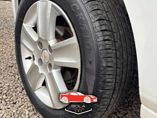 CHEVROLET-AGILE-2011