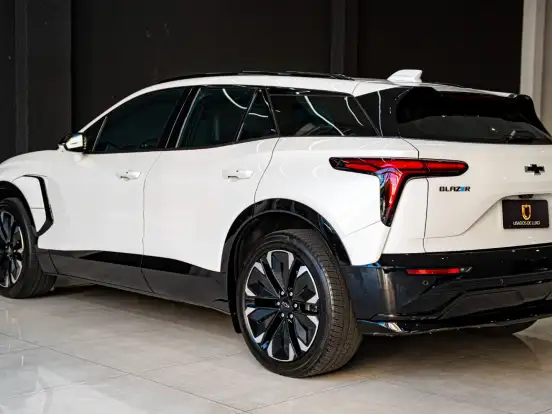 CHEVROLET-BLAZER EV-102 KW ELÉTRICO RS CHEVROLET-BLAZER EV-2024