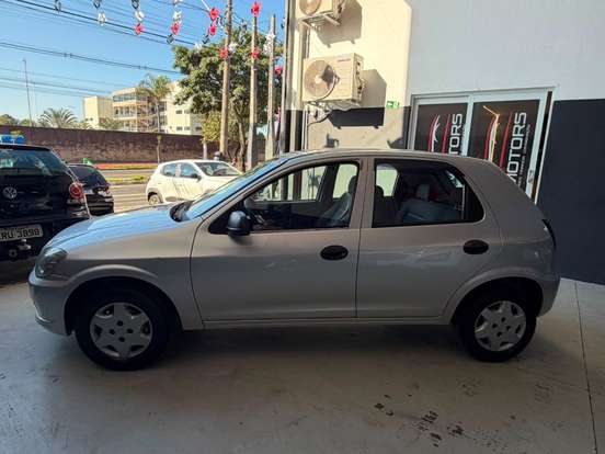 CHEVROLET-CELTA-2012