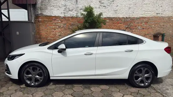 CHEVROLET-CRUZE-2022
