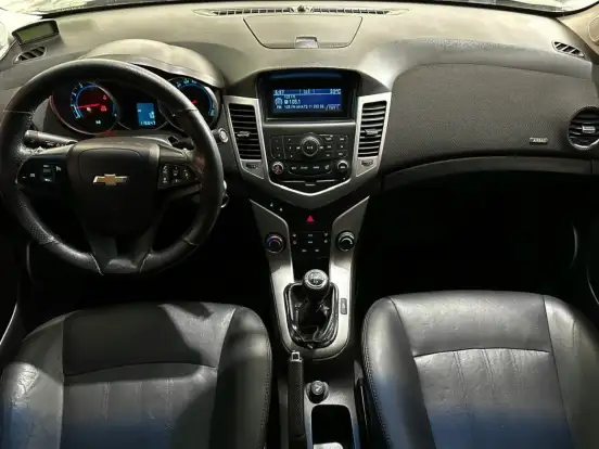 CHEVROLET-CRUZE-1.8 LT 16V FLEX 4P MANUAL CHEVROLET-CRUZE-2012