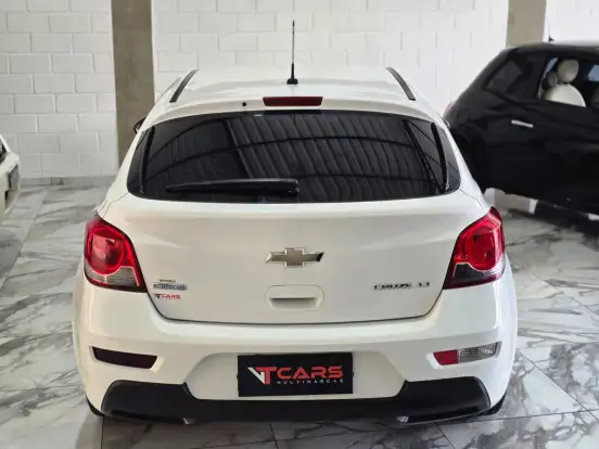 CHEVROLET-CRUZE-2014
