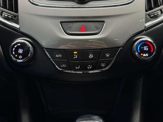 CHEVROLET-CRUZE-2022