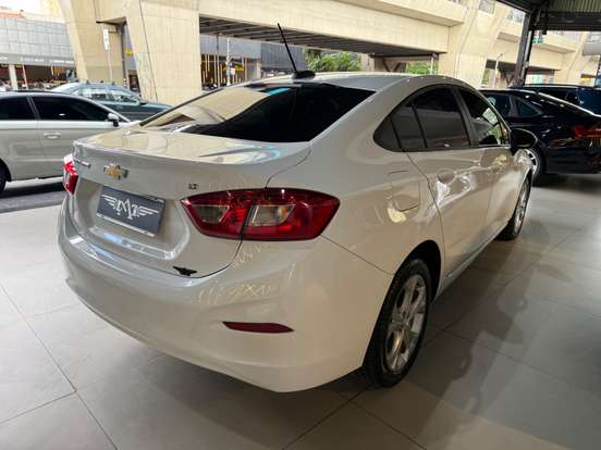 CHEVROLET-CRUZE-1.4 TURBO LT 16V FLEX 4P AUTOMÁTICO CHEVROLET-CRUZE-2023