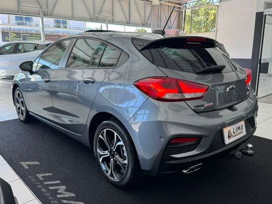 CHEVROLET-CRUZE-2022