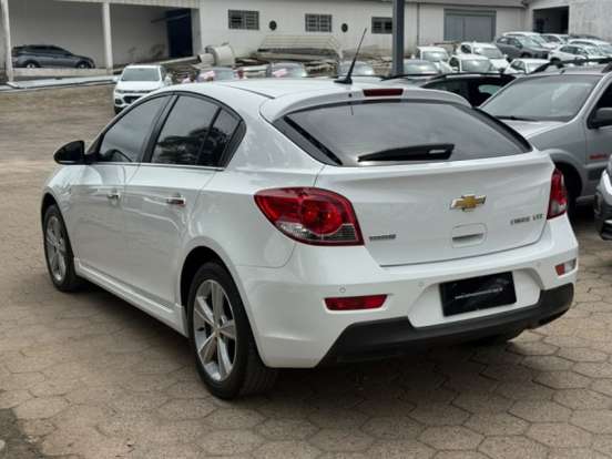 CHEVROLET-CRUZE-2015