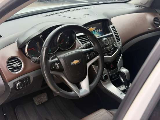 CHEVROLET-CRUZE-2015