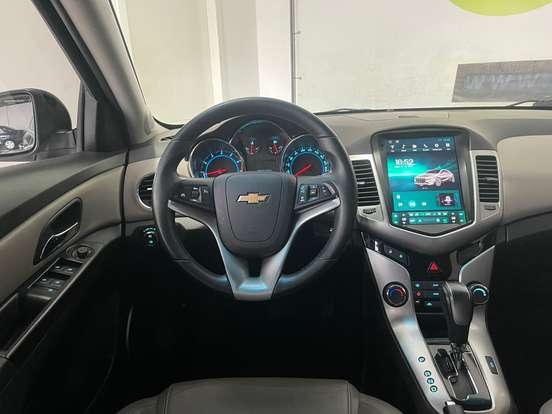 CHEVROLET-CRUZE-1.8 LTZ 16V FLEX 4P AUTOMÁTICO CHEVROLET-CRUZE-2014