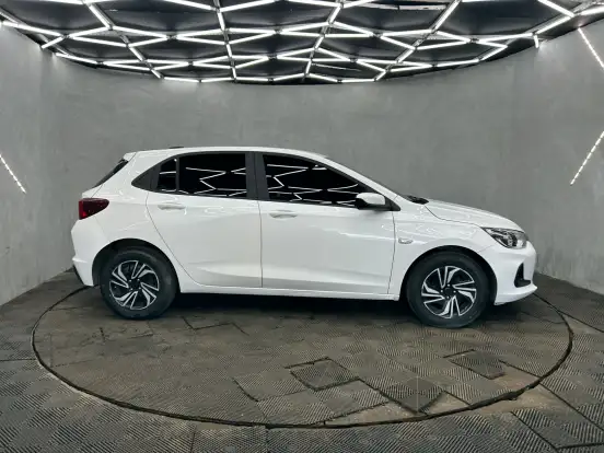 CHEVROLET-ONIX-2024