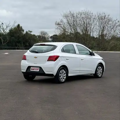 CHEVROLET-ONIX-2019