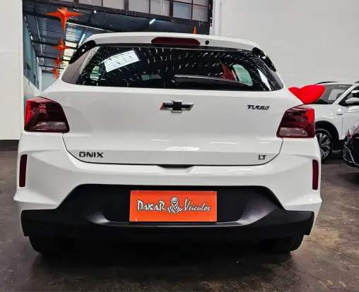 CHEVROLET-ONIX-2020