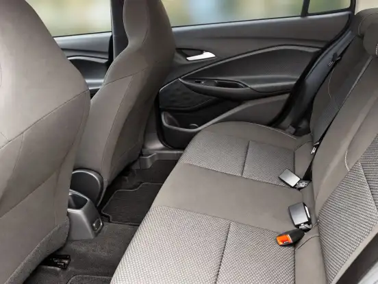 CHEVROLET-ONIX-1.0 TURBO FLEX PLUS LT MANUAL CHEVROLET-ONIX-2024