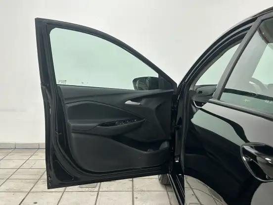 CHEVROLET-ONIX-2025