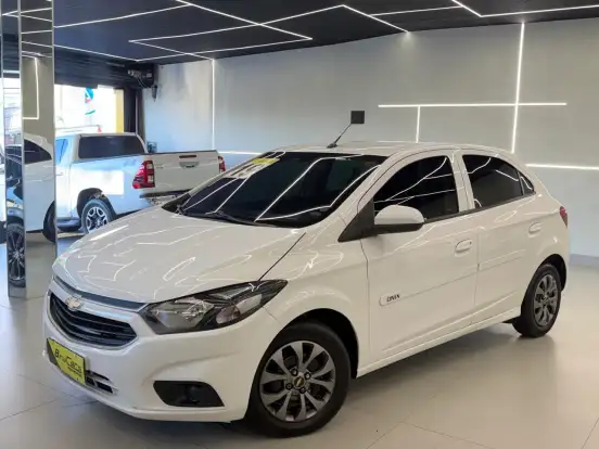 CHEVROLET-ONIX-2018