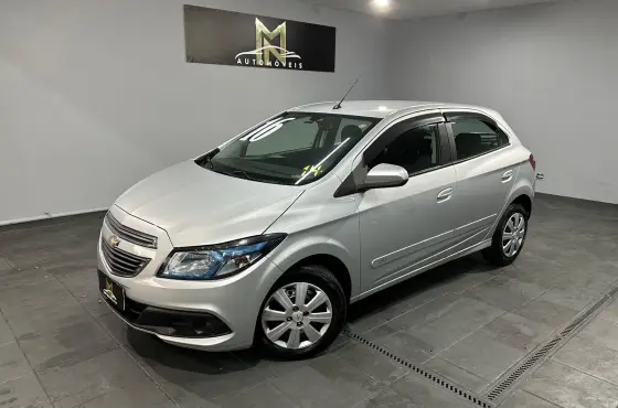 CHEVROLET ONIX 1.4 MPFI LT 8V FLEX 4P MANUAL