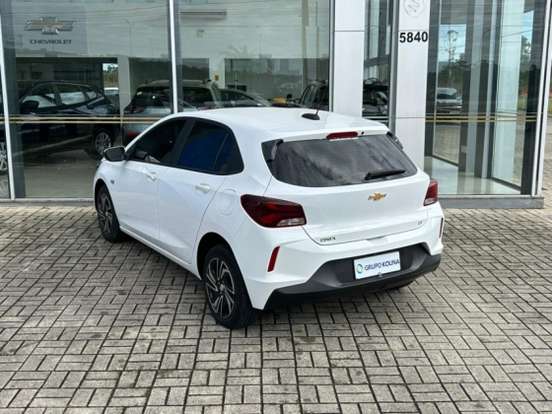 CHEVROLET-ONIX-2023