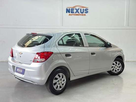 CHEVROLET-ONIX-2017