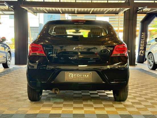 CHEVROLET-ONIX-2020