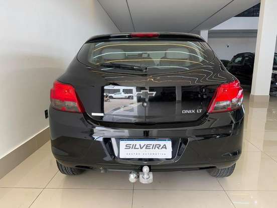 CHEVROLET-ONIX-1.0 MPFI LT 8V FLEX 4P MANUAL CHEVROLET-ONIX-2014