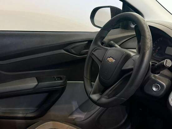 CHEVROLET-ONIX-1.0 MPFI LT 8V FLEX 4P MANUAL CHEVROLET-ONIX-2014