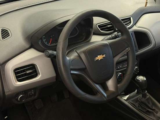 CHEVROLET-ONIX-2014