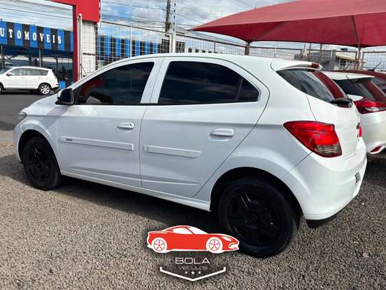 CHEVROLET-ONIX-2013