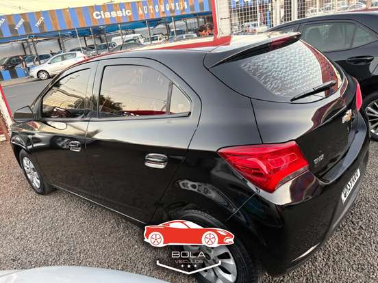CHEVROLET-ONIX-2017