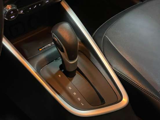 CHEVROLET-ONIX-2024