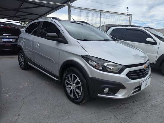 CHEVROLET-ONIX-2017