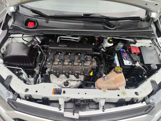 CHEVROLET-ONIX-1.4 MPFI ACTIV 8V FLEX 4P AUTOMÁTICO CHEVROLET-ONIX-2017