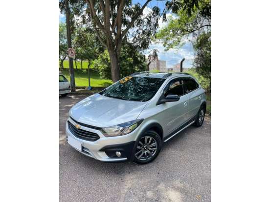 CHEVROLET-ONIX-2018