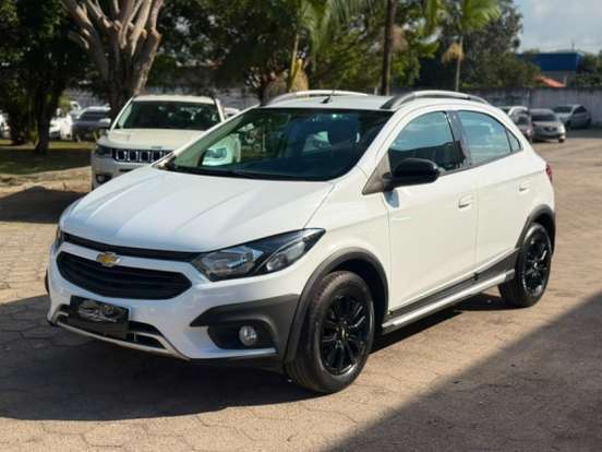 CHEVROLET-ONIX-1.4 MPFI ACTIV 8V FLEX 4P AUTOMÁTICO CHEVROLET-ONIX-2018